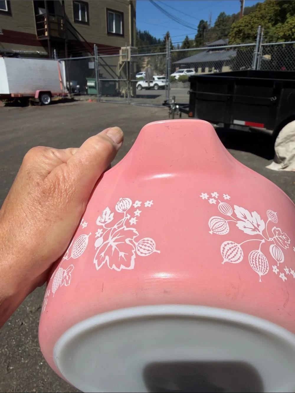Pyrex Vintage Pink Gooseberry Pattern Covered Casserole Dish  #475-B 2 1/2 Quart